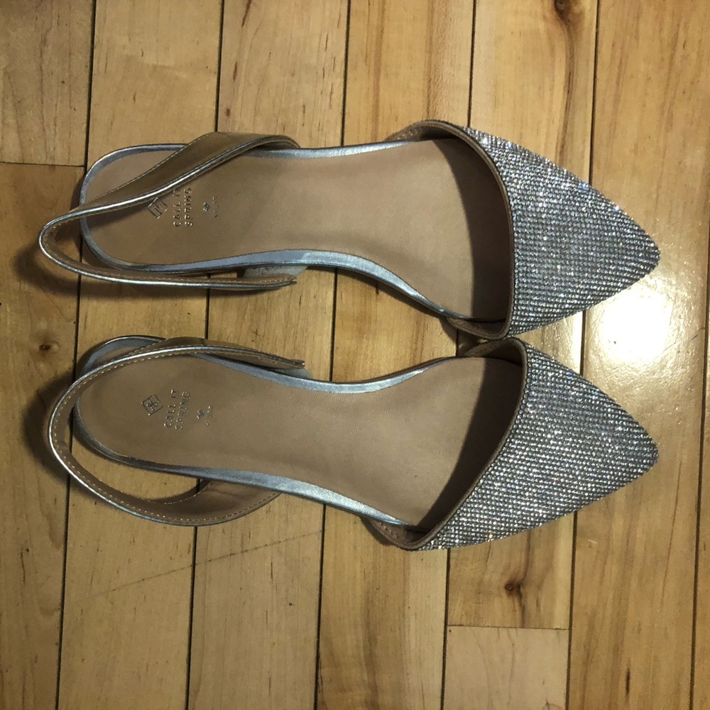 Cute sling back flats!!!